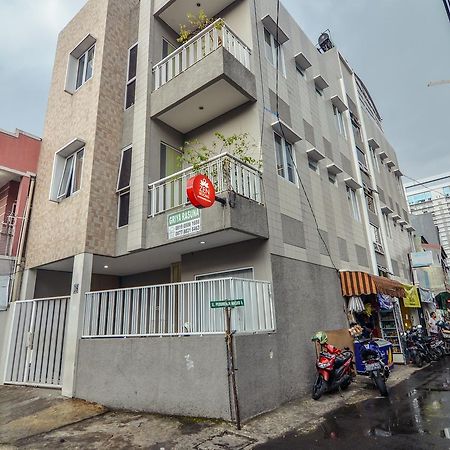 Zen Rooms Karet Pedurenan Джакарта Екстериор снимка