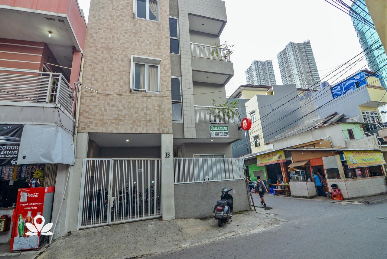Zen Rooms Karet Pedurenan Джакарта Екстериор снимка