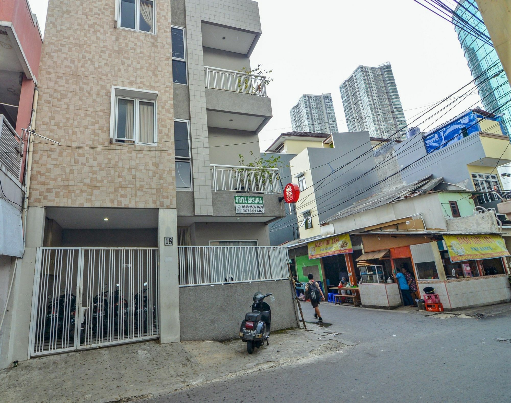 Zen Rooms Karet Pedurenan Джакарта Екстериор снимка
