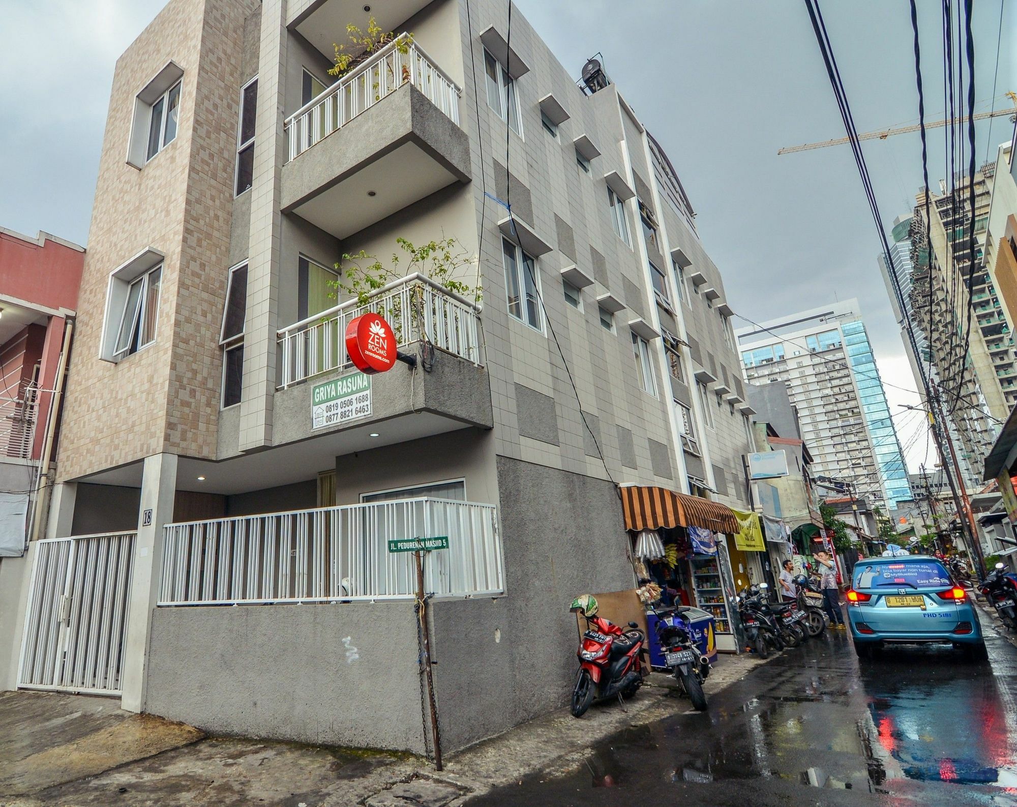 Zen Rooms Karet Pedurenan Джакарта Екстериор снимка